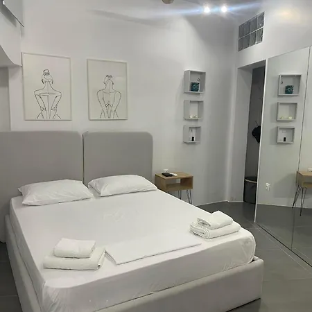 Asterias Apartment *