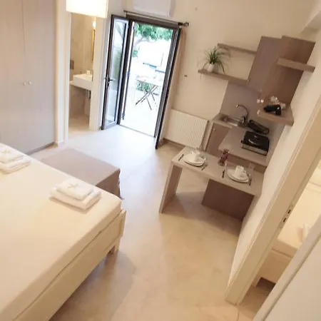 Asterias Apartment *