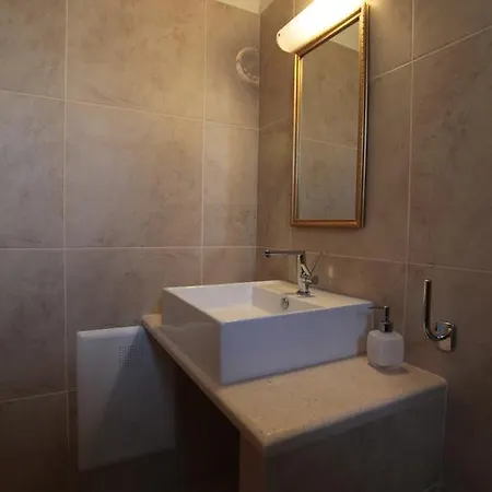 Asterias سكيروس